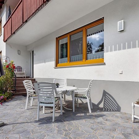 Ferienwohnung Landradler Бад-Карлсхафен Экстерьер фото